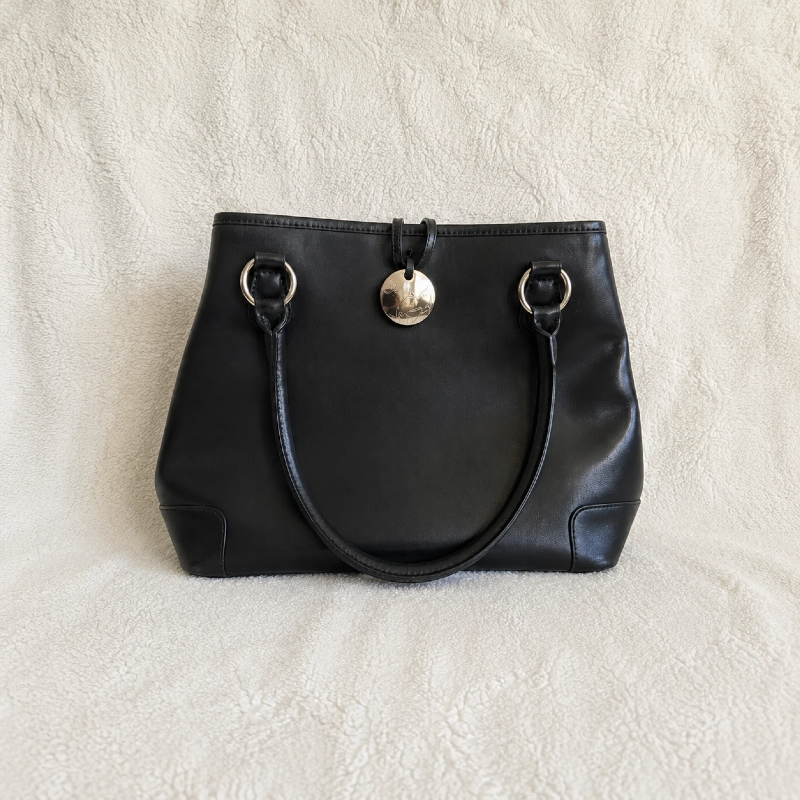 Sac à main noir femme cabas porté épaule élégant chic bureau quotidien